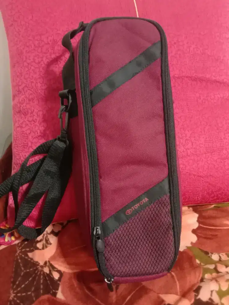 Tas botol minum