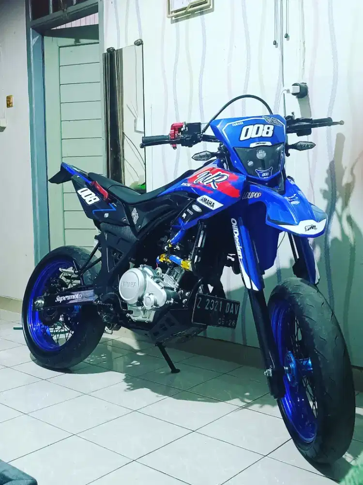 Yamaha Wr155cc supermoto