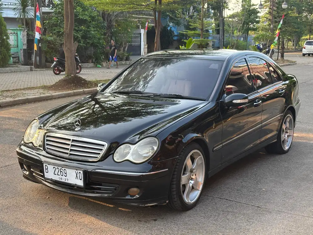 Mercedes-Benz C230 2007 Bensin