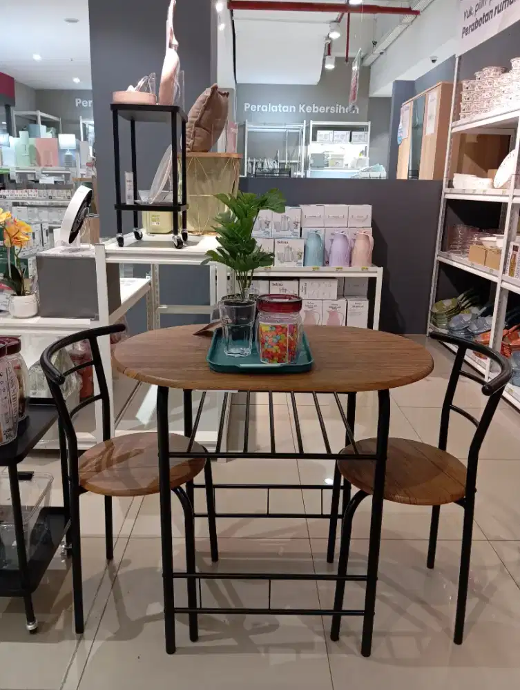 Ready stok baru set meja makan minimalis