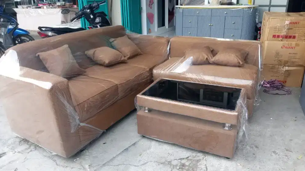 Sofa L putus minimalis
