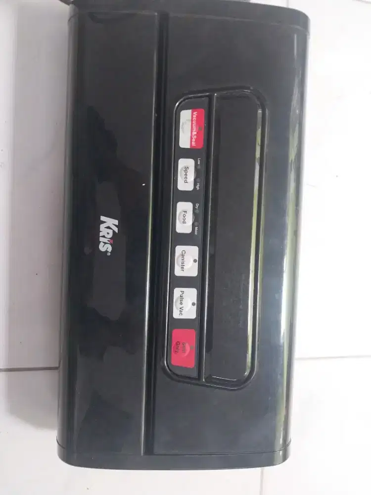 Vacum sealer kris vs200
