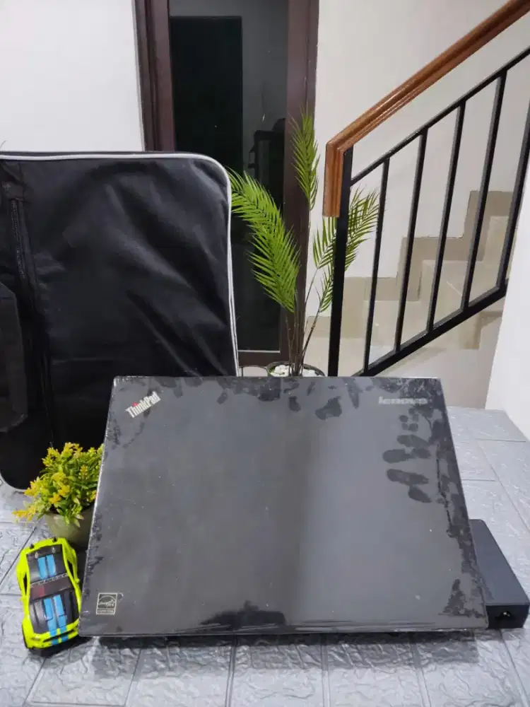 Laptop Lenovo Thinkpad T450 RAM 8GB + SSD 480GB