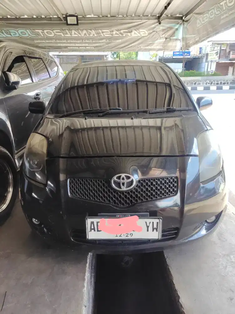 Yaris manual 2006