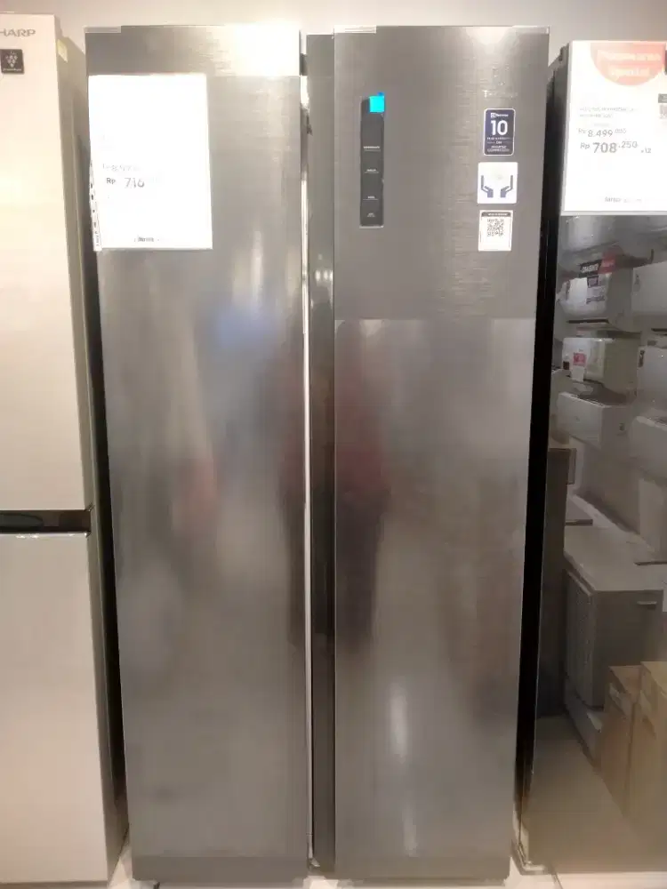 Kulkas Freezer Electrolux