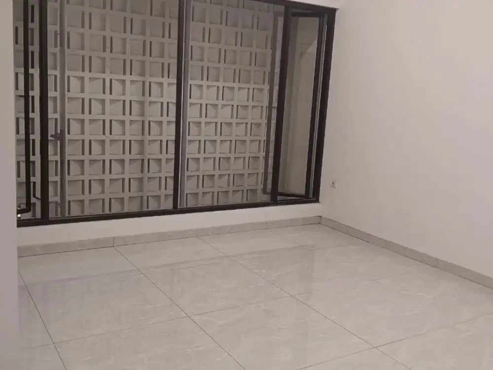 Dijual Rumah Baru di Metland Puri LT.7x15 SHM Harga Nego