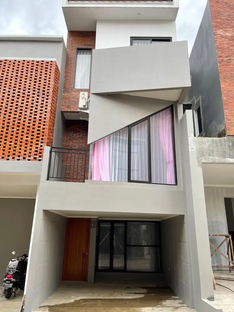 Sewa Rumah Murah Minimalis Fulm Furnished 3 Lantai