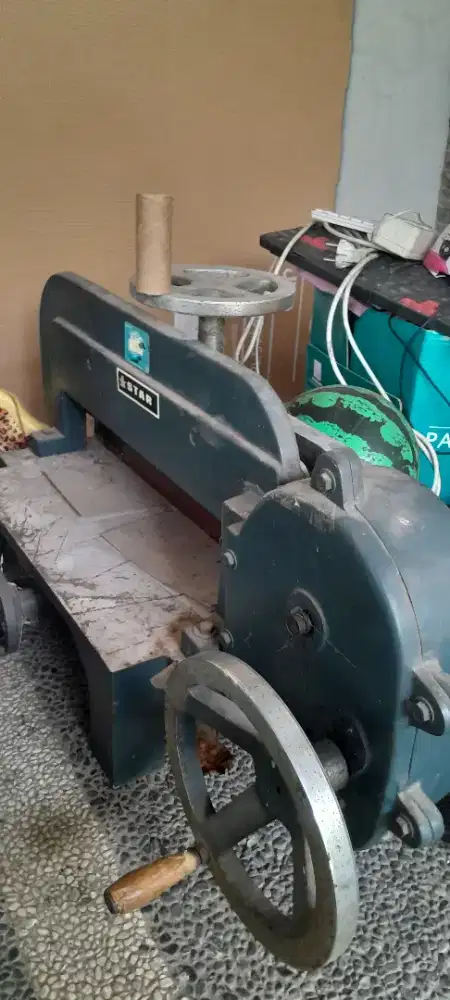 Mesin potong kertas manual merk star