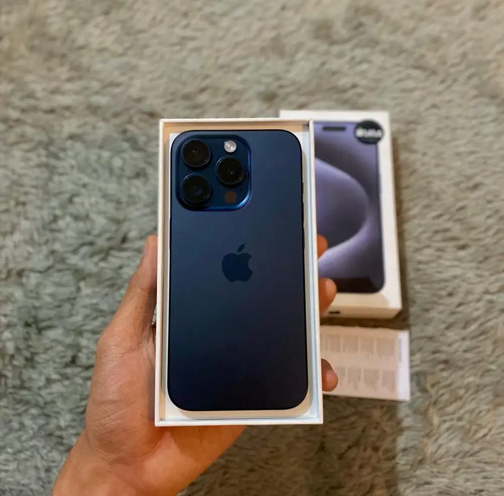 iPhone 15 pro 128gb blibli resmi indonesia garansi on oktober 2025