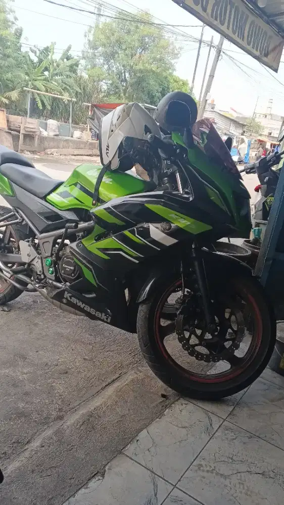 Jual motor bekas ninja rr new