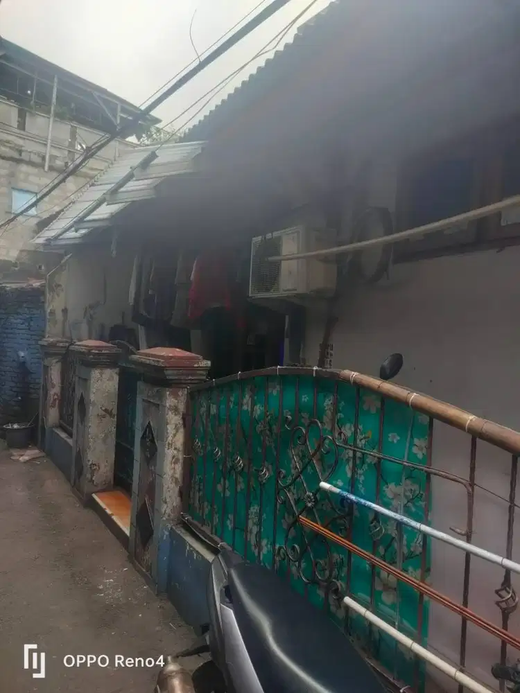 Dijual Rumah Tinggal Strategis Di Kayumanis, Matraman - Jakarta Timur