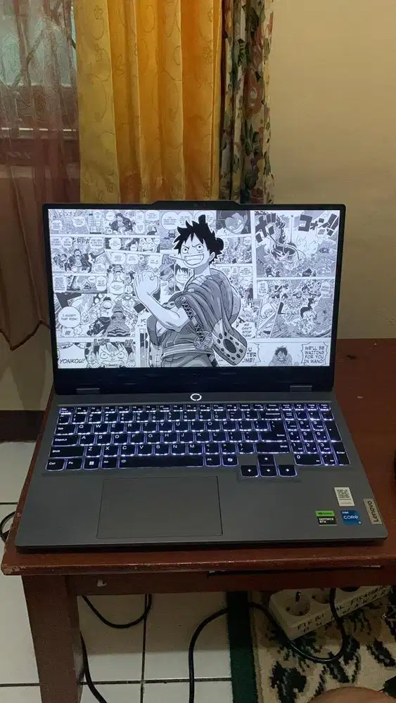 Laptop Lenovo LOQ 15IRX9-A8ID