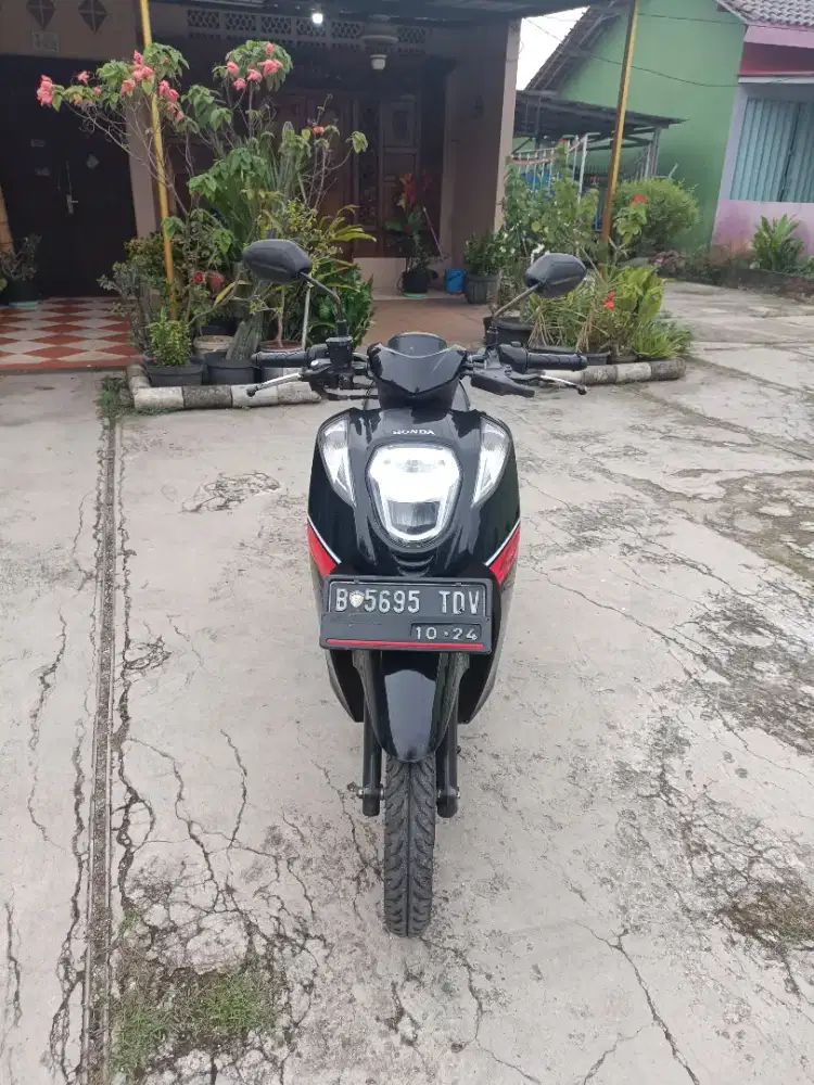 (Jual BU) Honda Genio 2019 komplit surat