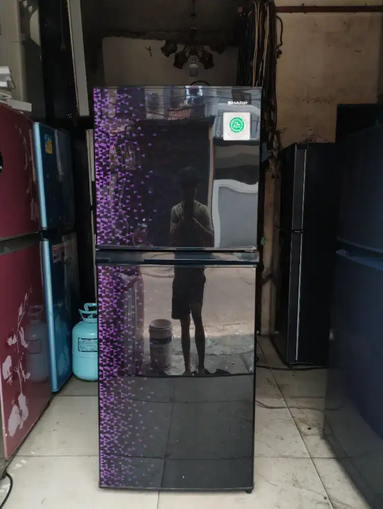 Kulkas Sharp 2 pintu