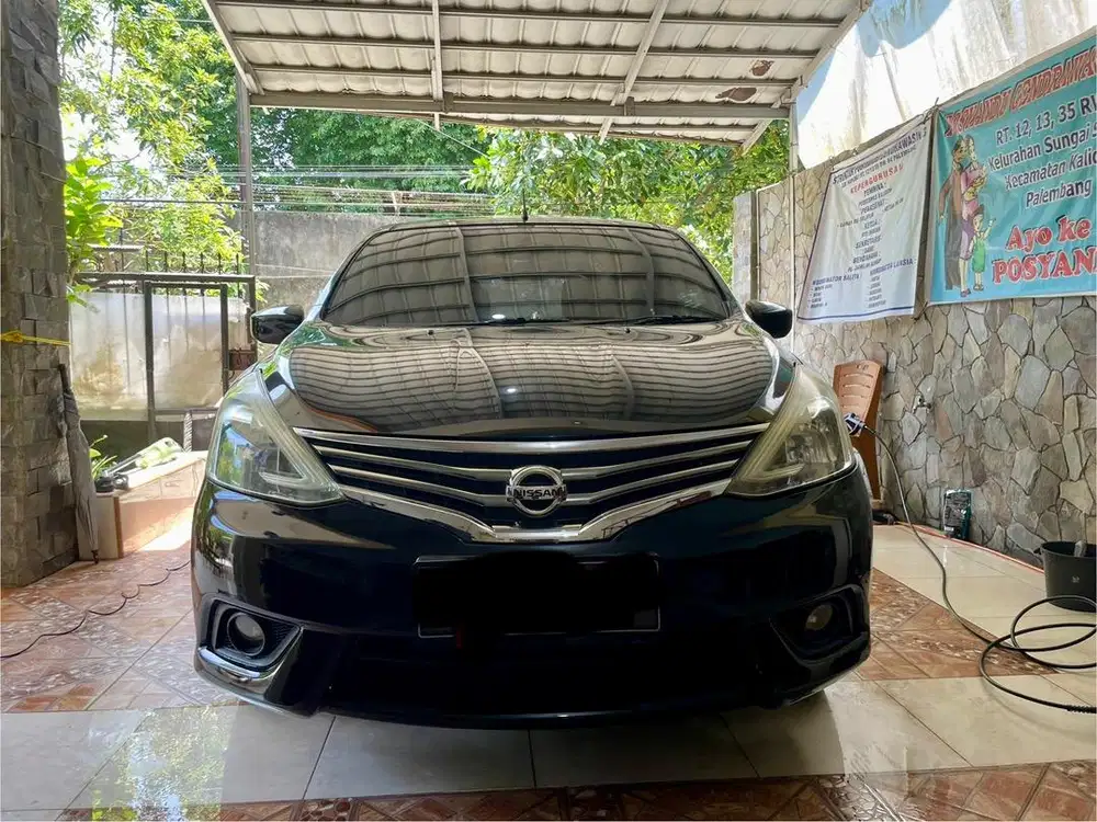 Nissan Grand Livina XV Manuan 2015