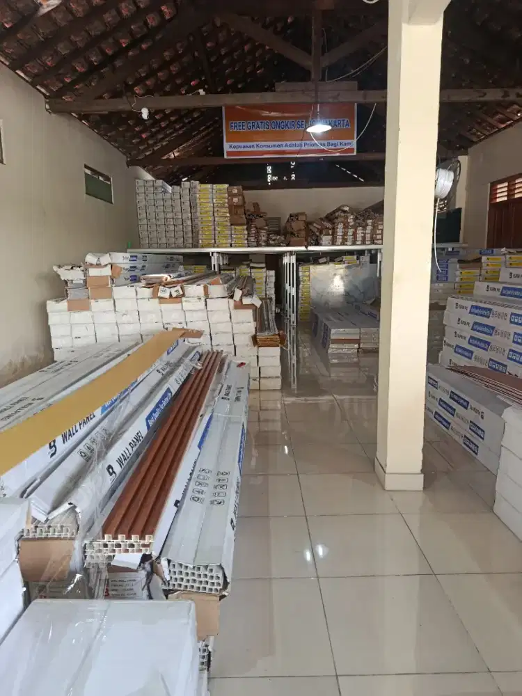 PLAFON PVC MENERIMA ANTAR BAHAN & TERPASANG