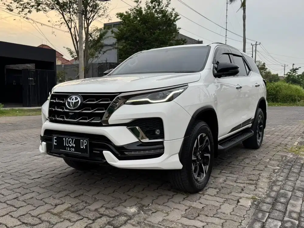Km 10rb! Fortuner VRZ GR 2.4 2021/2022 Spt baru!