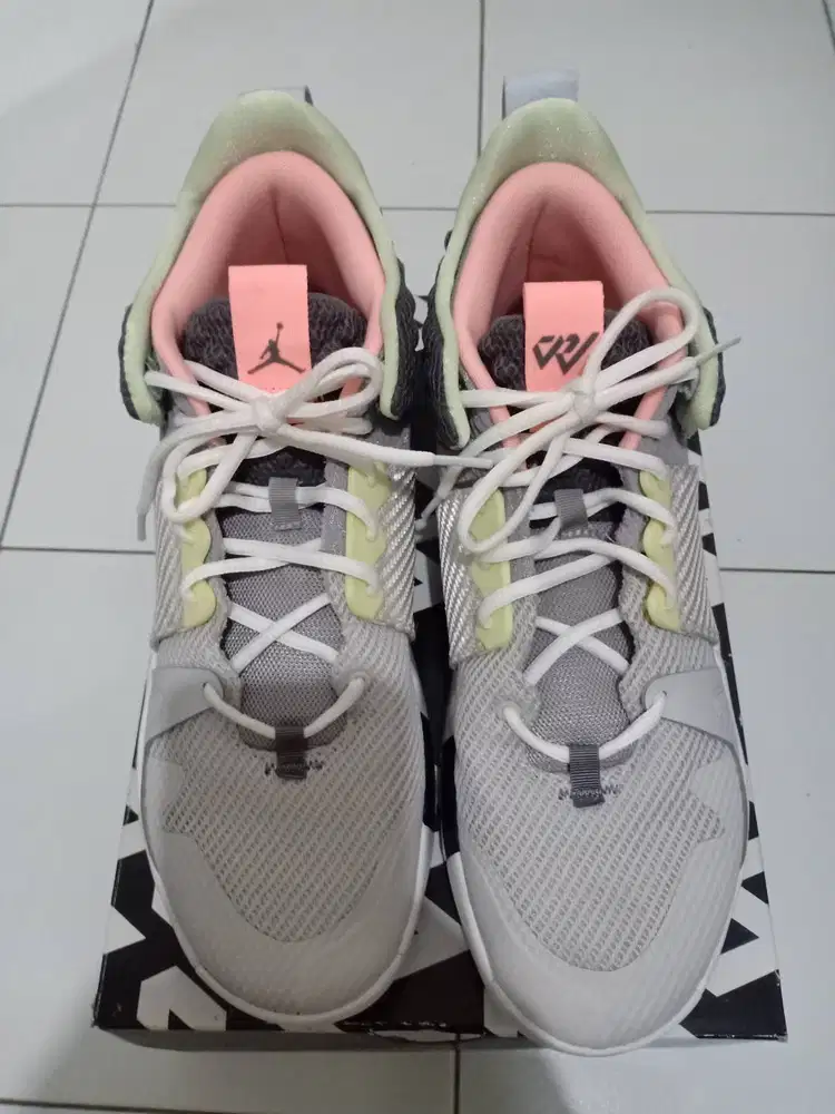 Sepatu Basket Air Jordan WHY NOT ZERO.2 PF
