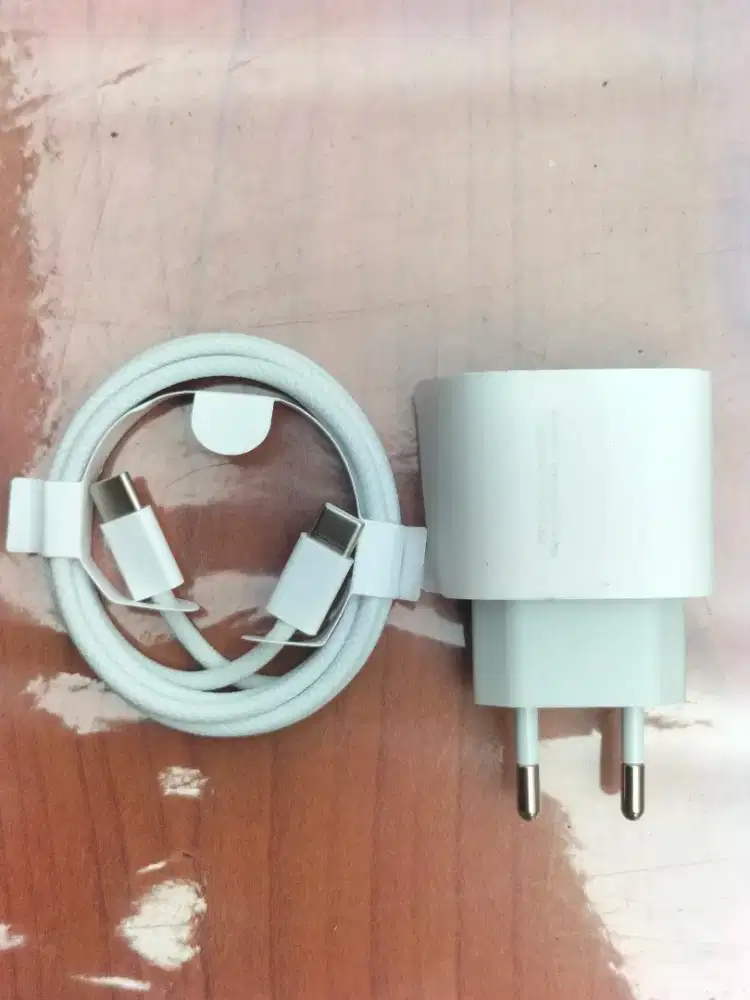 Charger iPhone 20Watt Type C To Type C