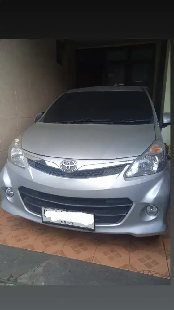 AVANZA VELOZ 1.5 A/T 2012 TANPA PERANTARA