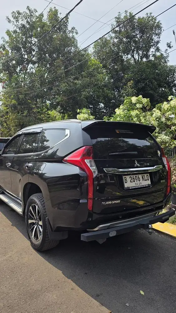 Mitsubishi pajero sport dakar