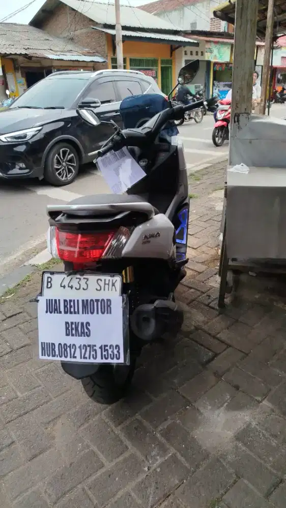 Nmax thn 2019 kondisi bagus surat lengkap mesin /body bagus siap pakai