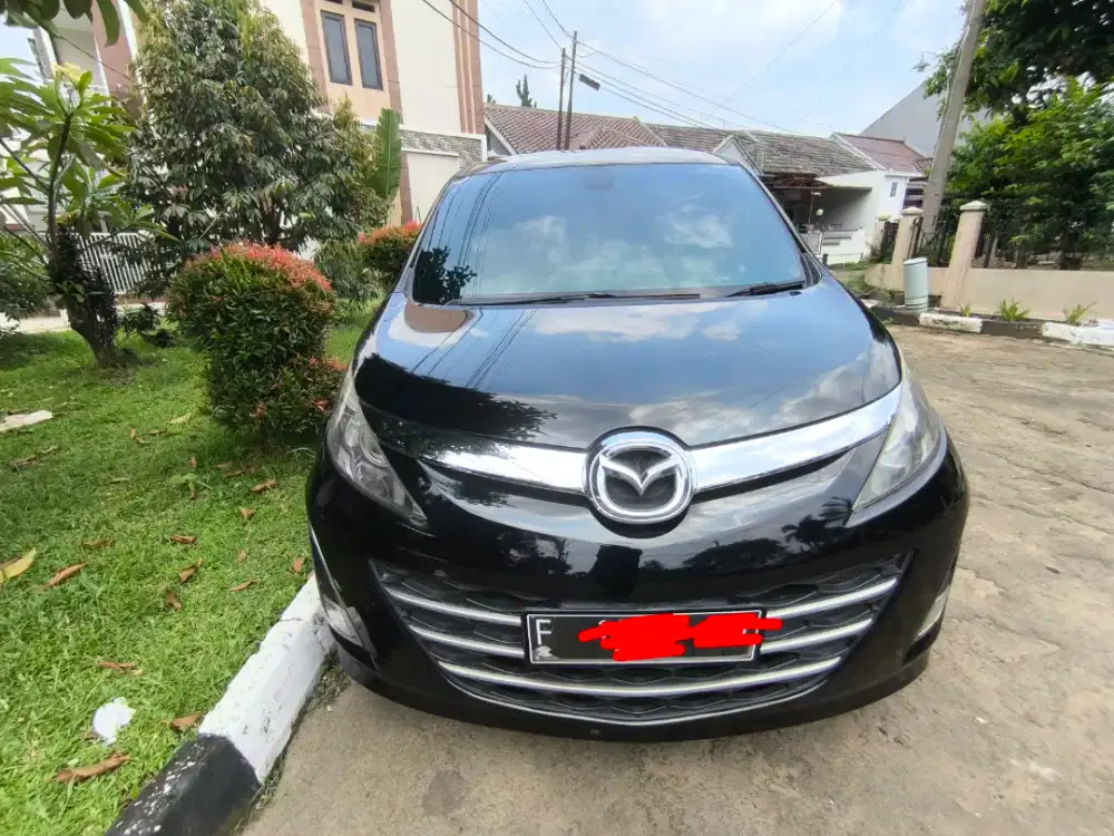 Mobil Keluarga Nyaman Mazda Biante Non Sky Active 2013