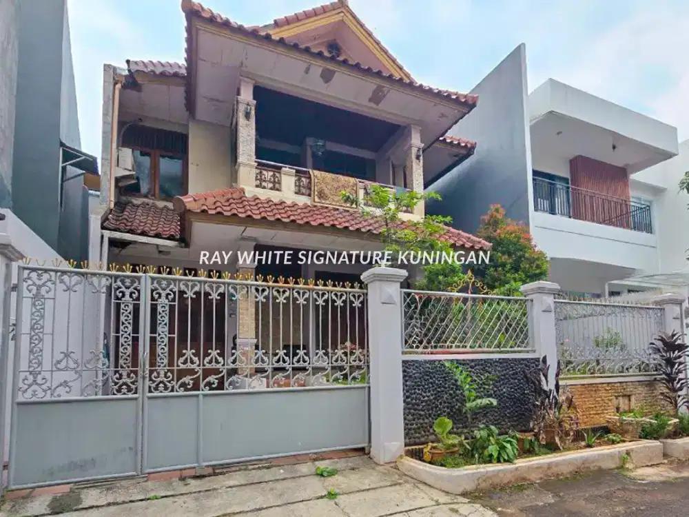 Rumah Lama Cocok Untuk Kost di Jl Lawu Guntur Sentiabudi
