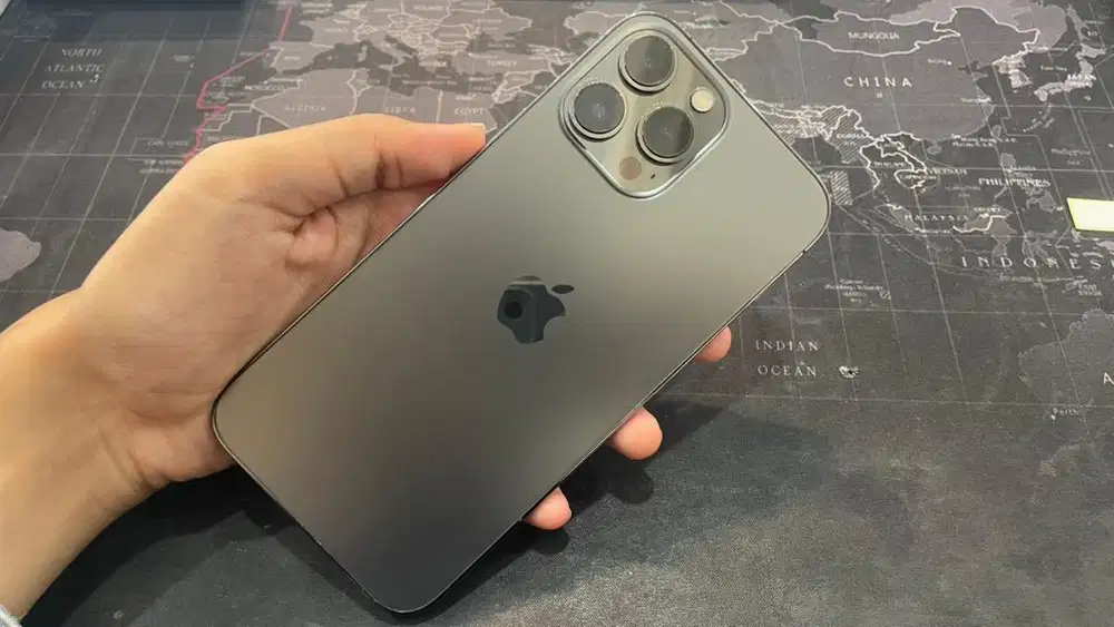 UNIT SALE!!! IPHONE 13 PRO MAX SECOND