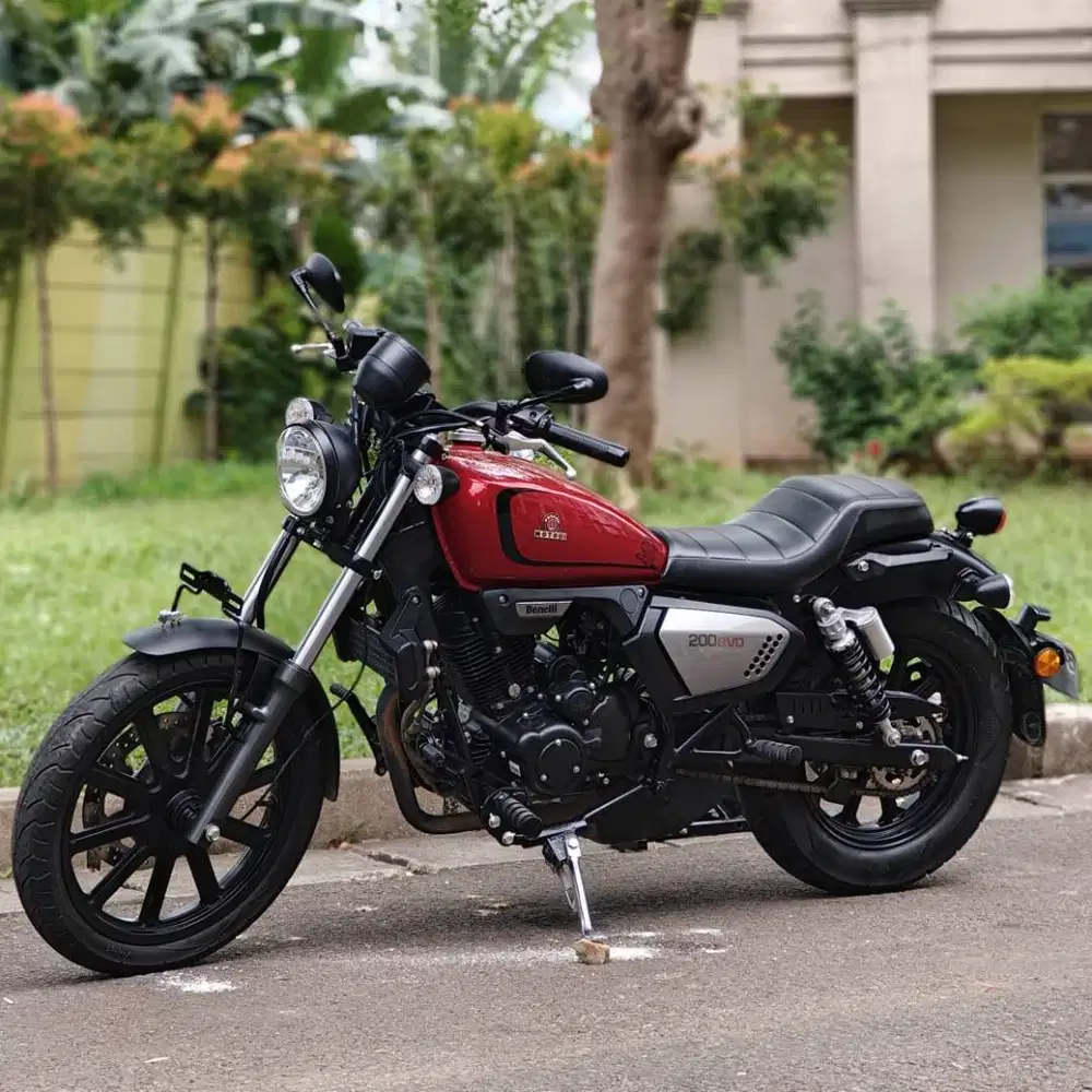 BENELLI MOTOBI 200 EVO MERAH 2023 KM 2K PAJAK PANJANG FULL MULUS
