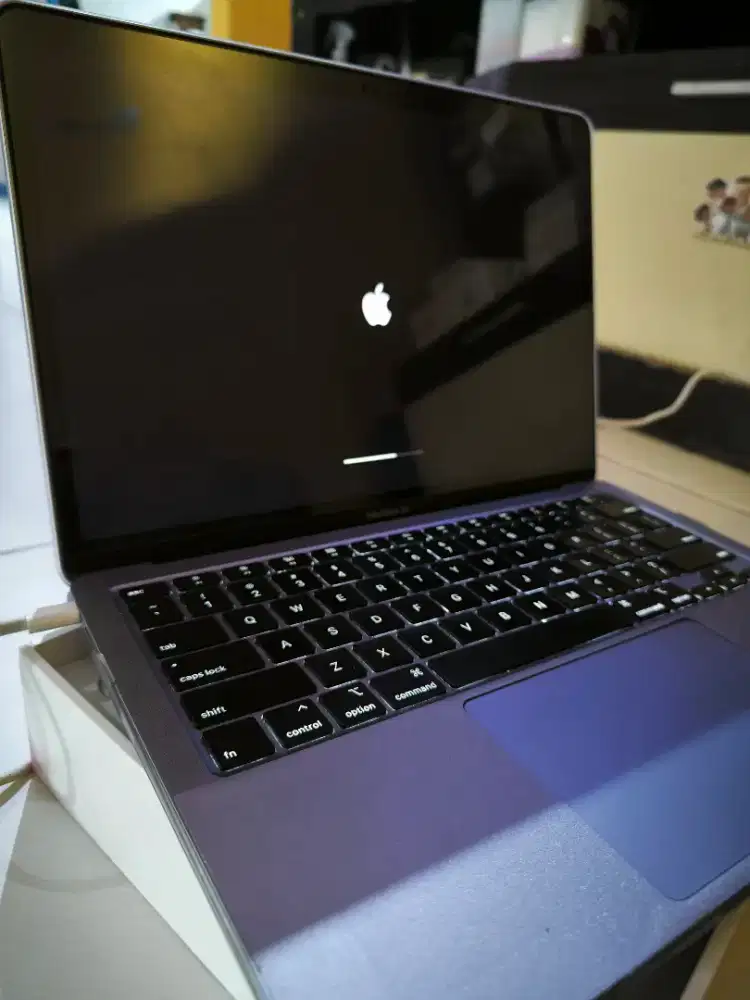 Macbook Air 2020 Core i5 8/512