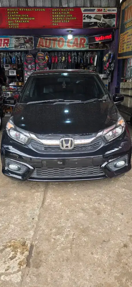 Honda Brio Satya 2022 Bensin - Pajak sampai Des 2026