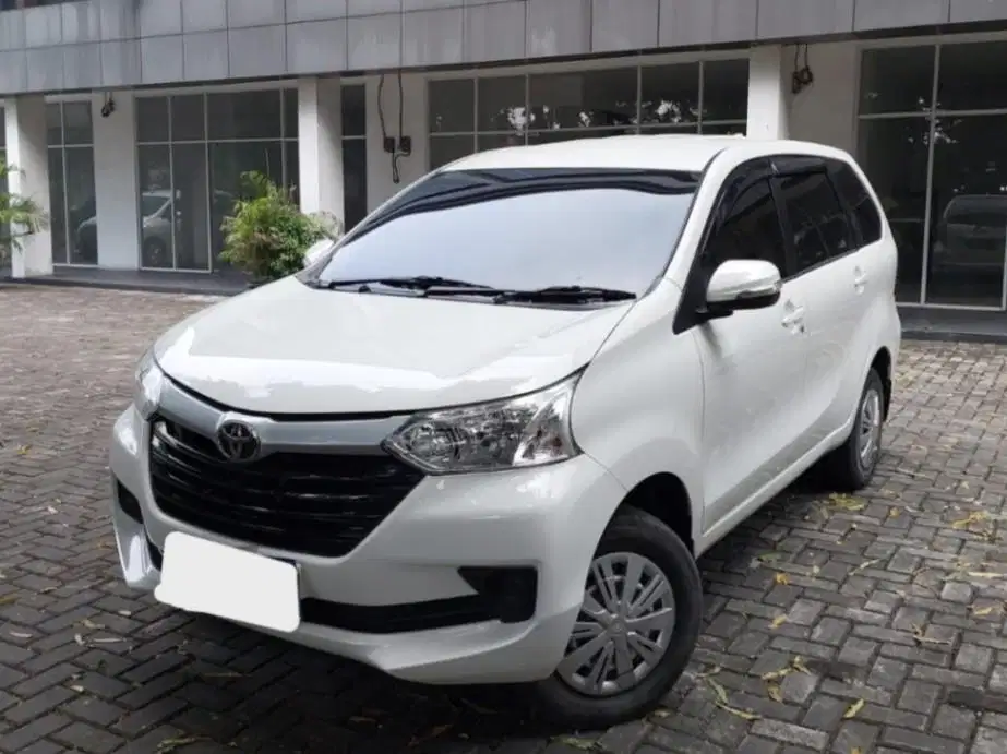 Toyota Avanza  1.3 Transmover Bensin-MT 2020 Putih