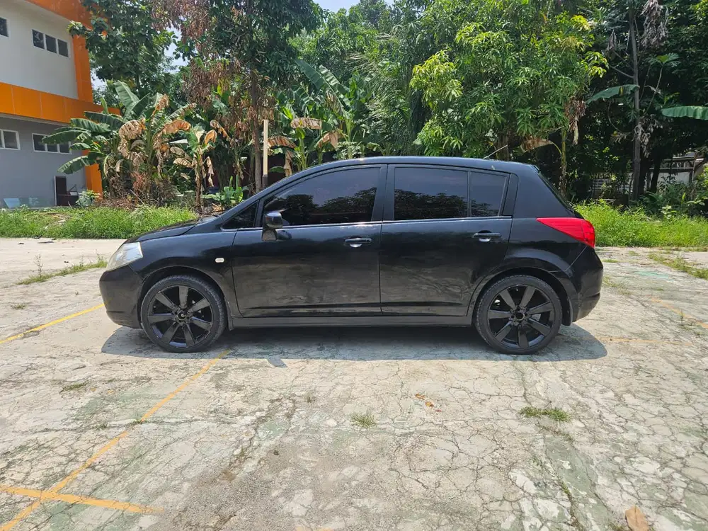 Tdp5jt angs 2.439 x 47 Nissan Latio hatchback hb 2008 matic at