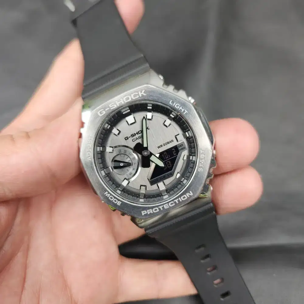 Casio G-shcok GM-2100-1ADR Gshock GM2100 Original