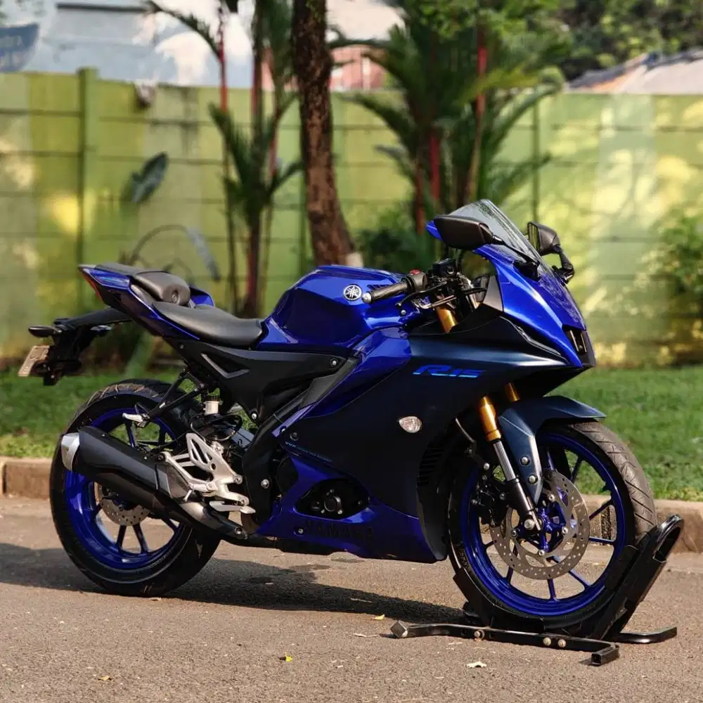 YAMAHA YZF R15 V4 BIRU 2023 KM 2K PAJAK PANJANG SUPER GRES