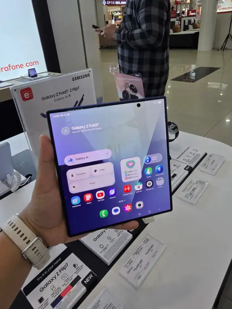 Z FOLD 7 FREE SMART TV