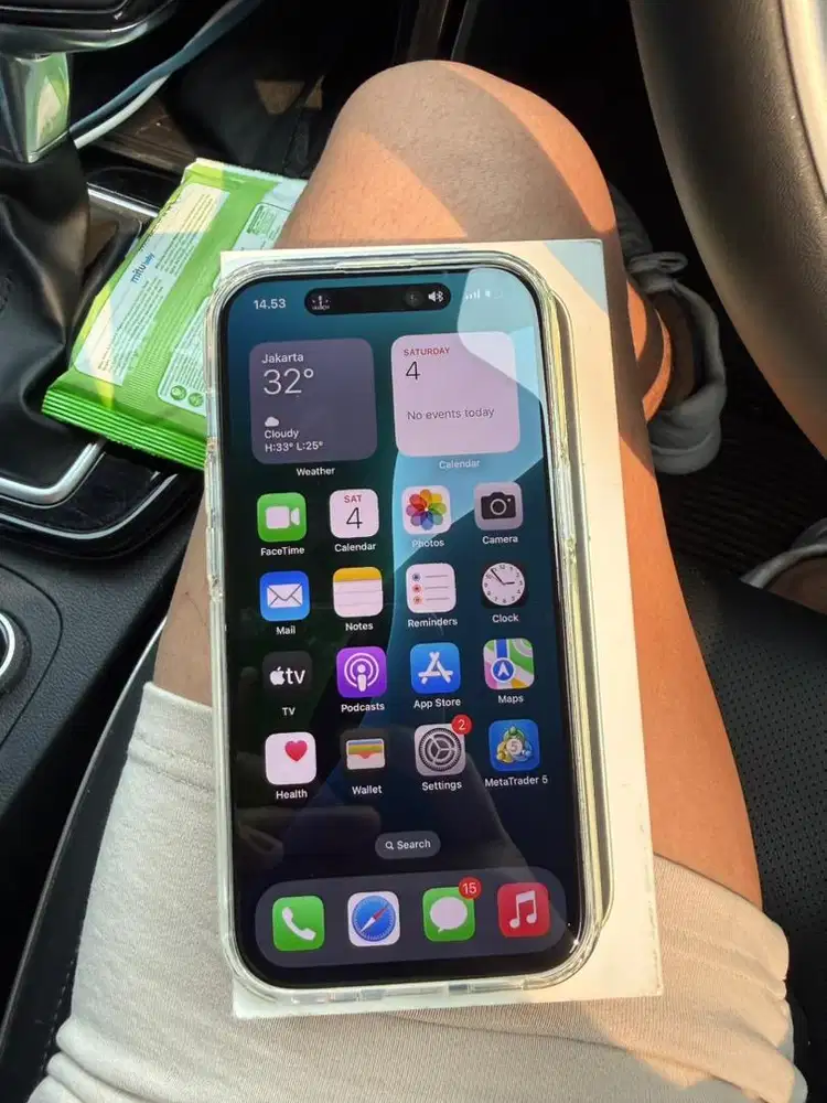 Dijual iPhone 15 / 128gb iBox Like new