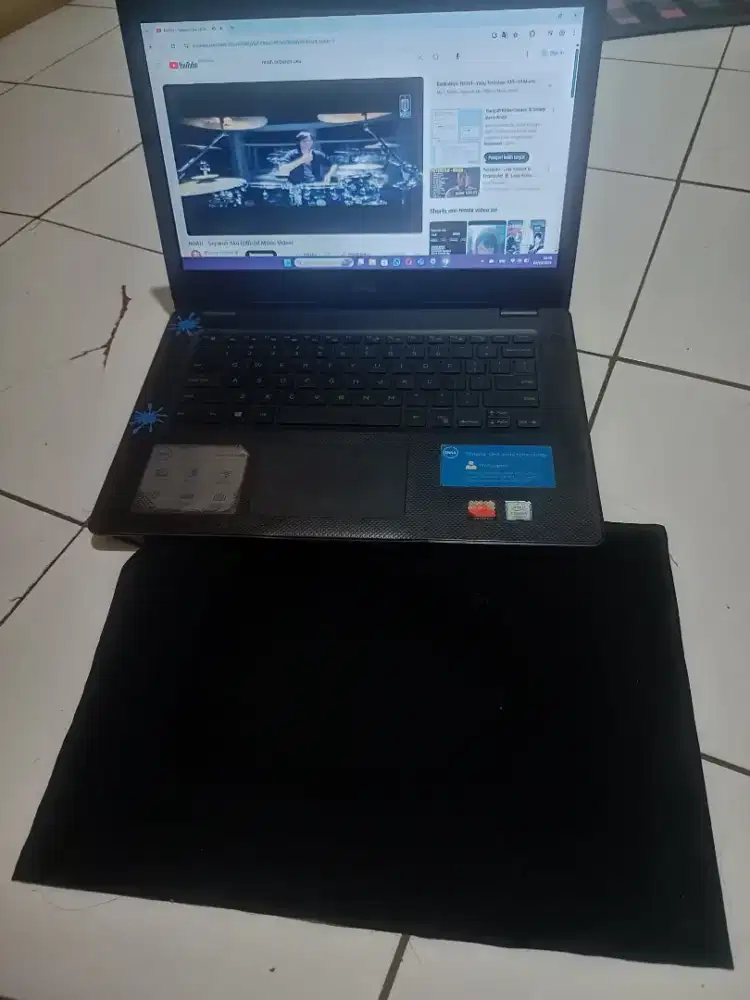 Laptop dell gaming core i5 gen 8,dual VGA,ram 8/SSD 256 batre 5 jam