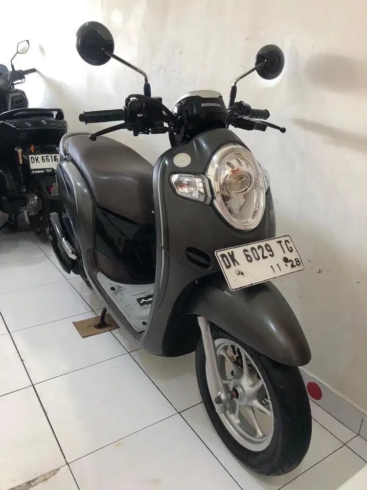 Scoopy Stylish Th.2018 Abu”!!