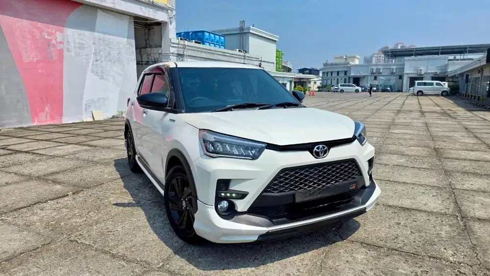 [KM 10 RIBU]TOYOTA RAIZE 1.0 TURBO GR SPORT AT PUTIH 2024