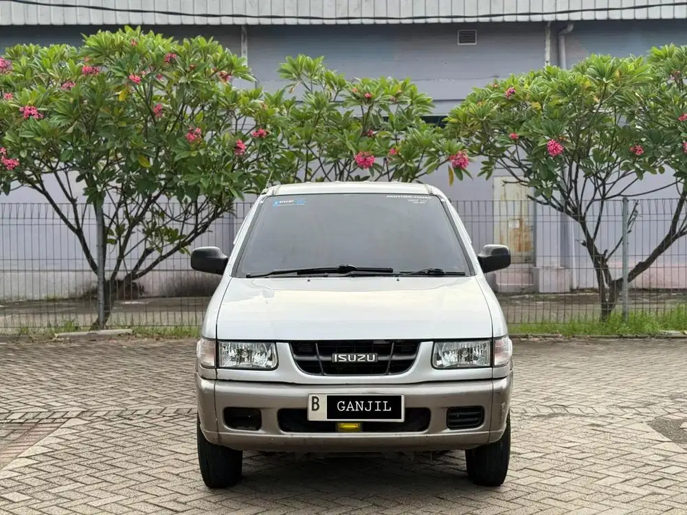 MPV LEGENDARIS indonesi