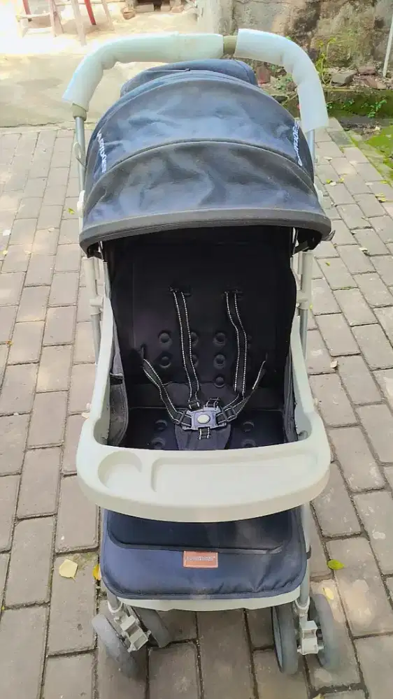 Stroller babydoes