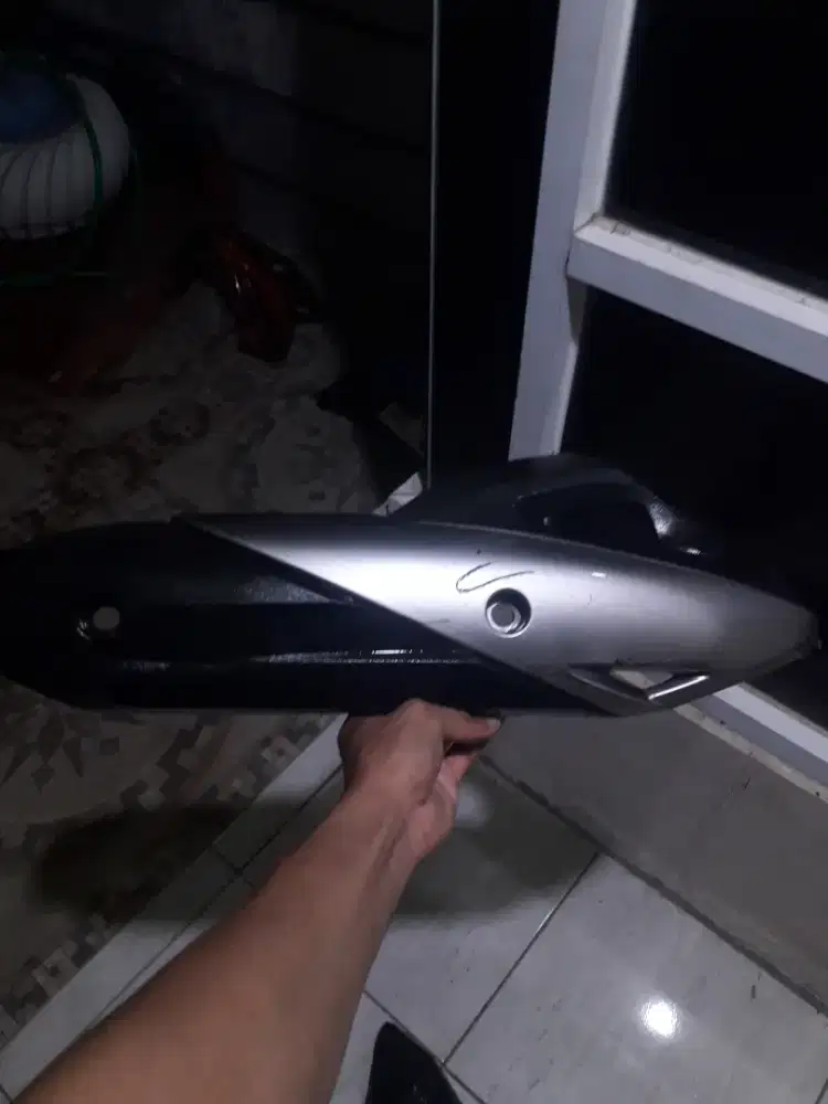 Tutup knalpot pcx ori