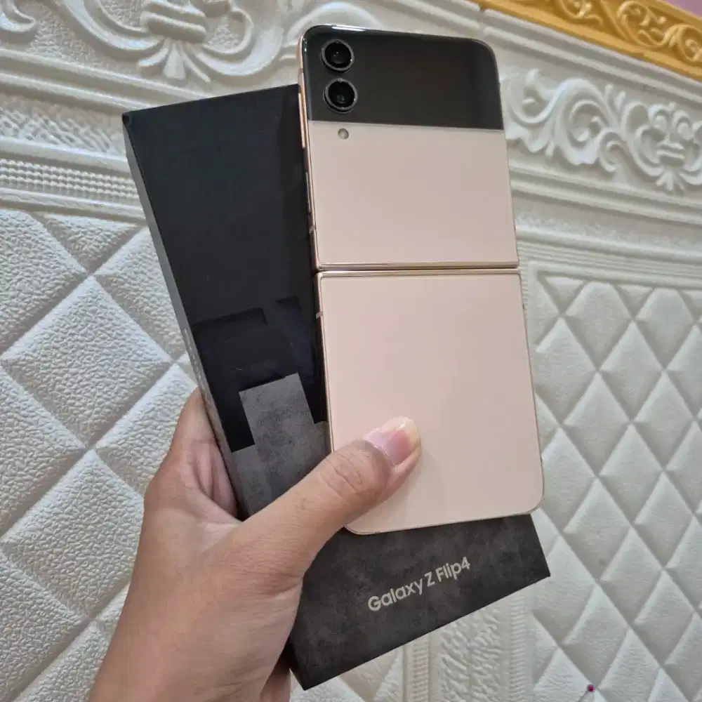 Samsung Zflip 4 5G 8/256gb SEIN