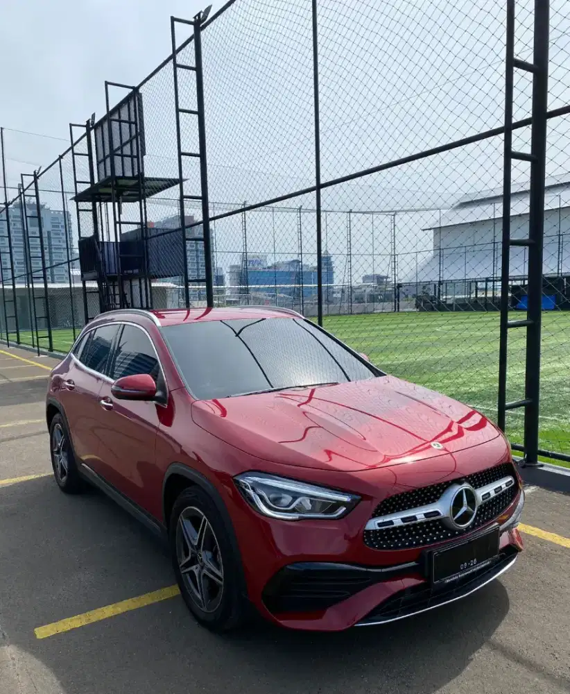 Mercedes Benz GLA200 AMG 2021