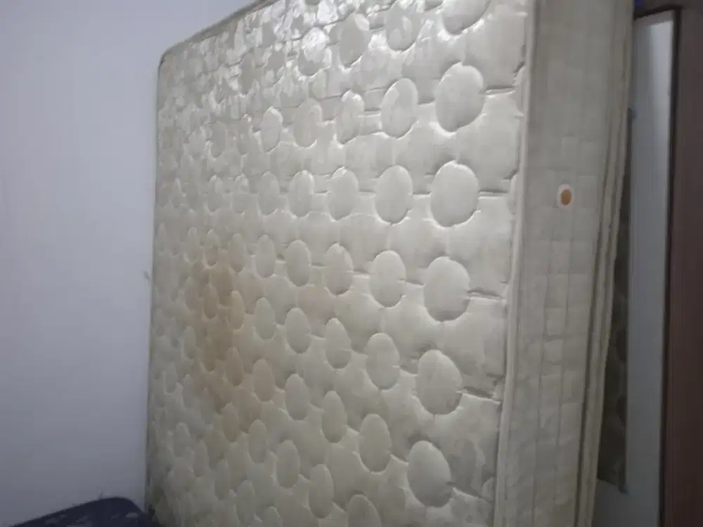 Kasur bekas masih oke