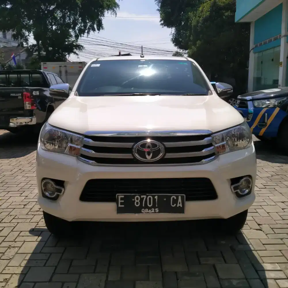 TOYOTA HILUX DC 2.4G 4X4 M/T 2020 ORIGINAL DALAM KOTA  NOPOL E CIREBON