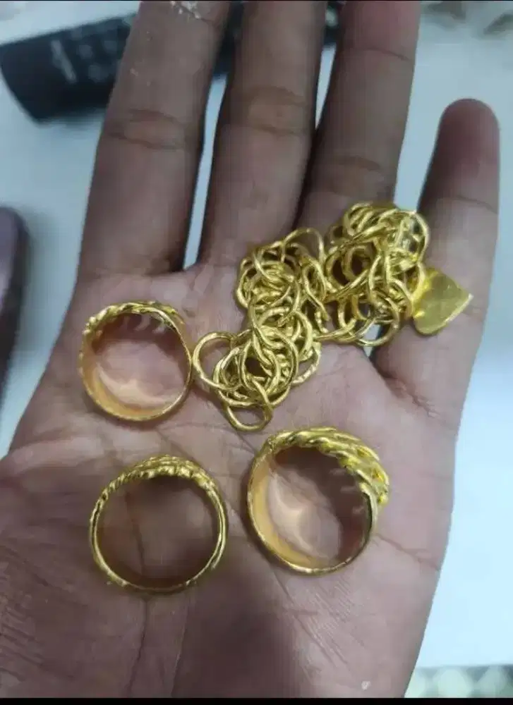 TERIMA JUAL BELI MAS DAN BERLIAN