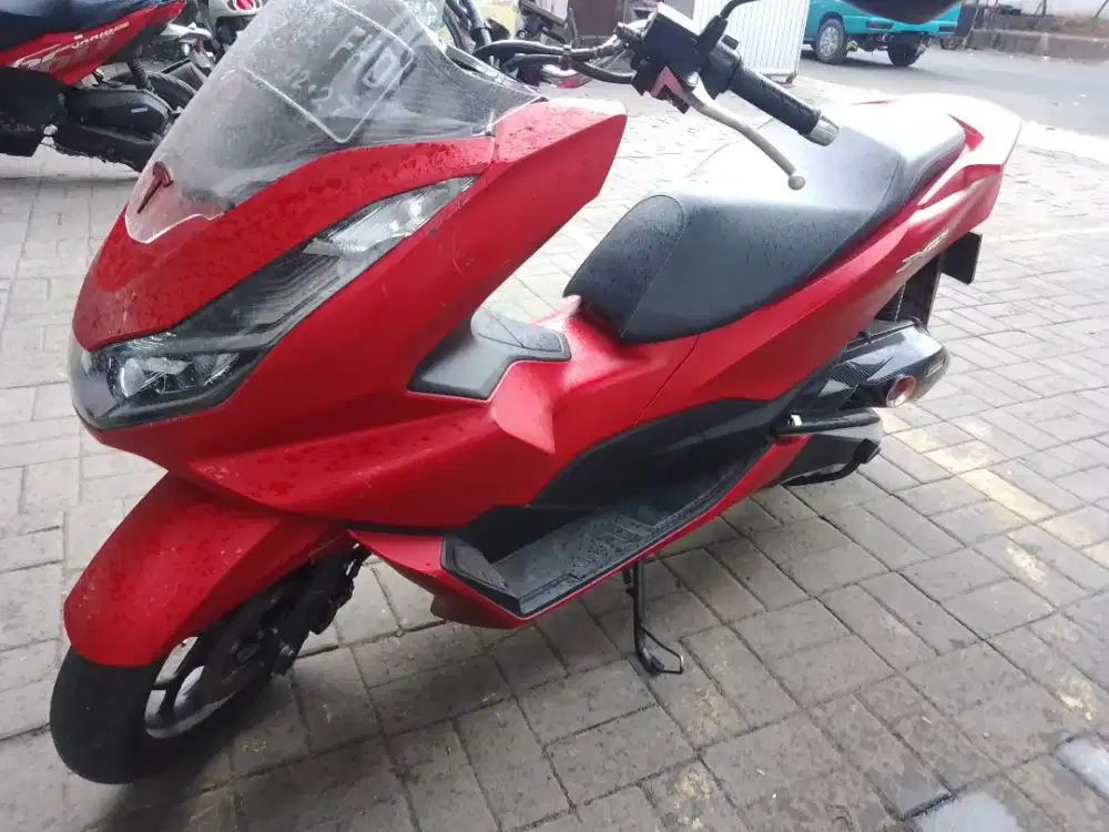 Jual motor PCX 160 tahun 2022